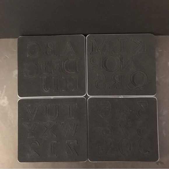 Stampin' up! Sizzix typeset UPPER CASE alphabet Bigz dies (set of 4) - Picture 7 of 14